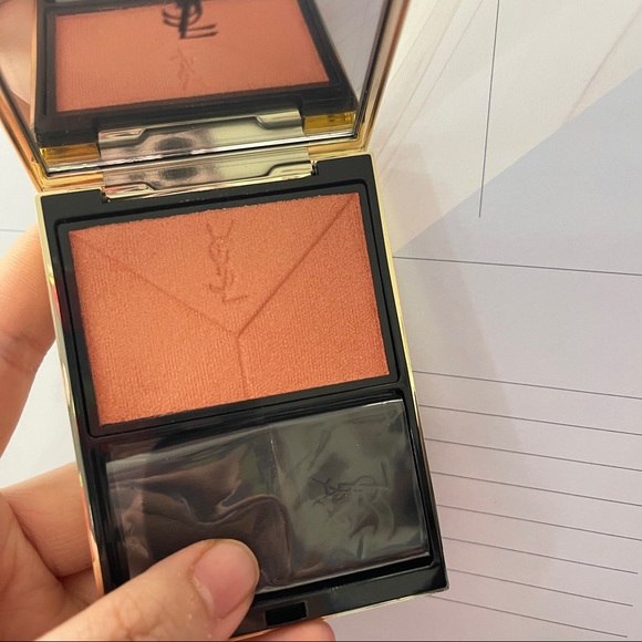 YSL Couture Blush-04 - Picture 4 of 4